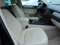 Volkswagen Touareg  3.0 TDI 