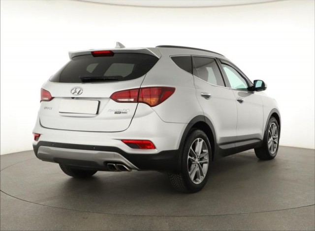 Hyundai Santa Fe  2.2 CRDi Blue 