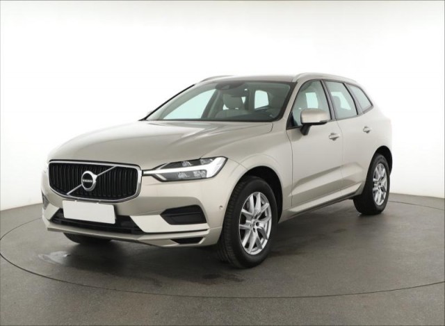 Volvo XC60  D4 Momentum