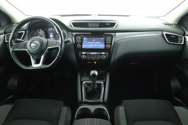 Nissan Qashqai  1.2 DIG-T 