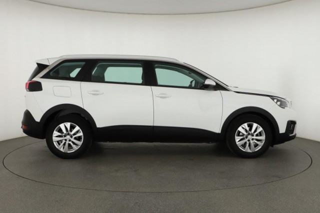 Peugeot 5008  PureTech 130 Active