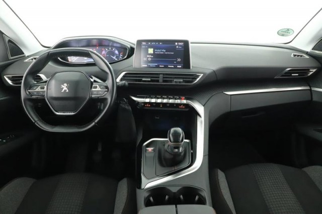 Peugeot 5008  PureTech 130 Active