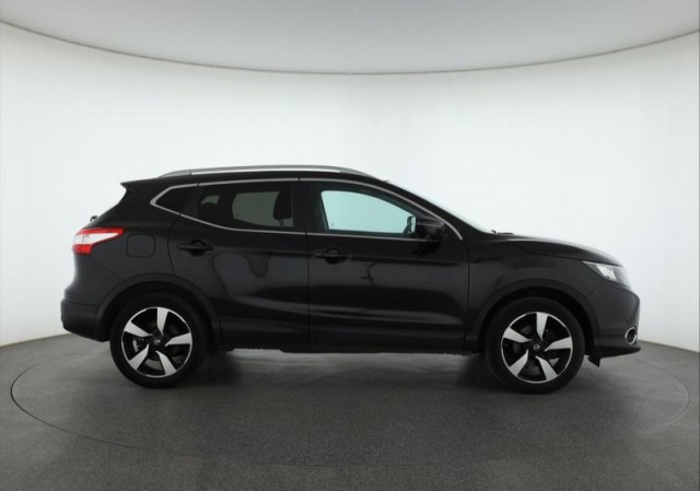 Nissan Qashqai  1.2 DIG-T Acenta