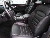 Volkswagen Touareg  3.0 TDI 