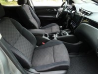 Nissan Qashqai  1.2 DIG-T 