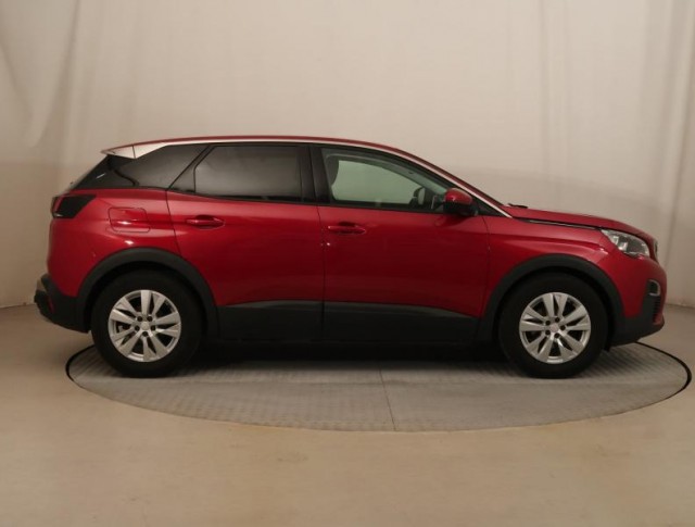 Peugeot 3008  1.6 BlueHDi 