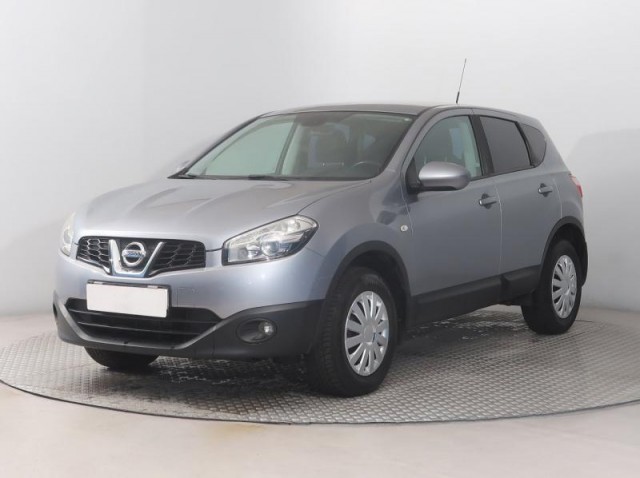 Nissan Qashqai  1.6 