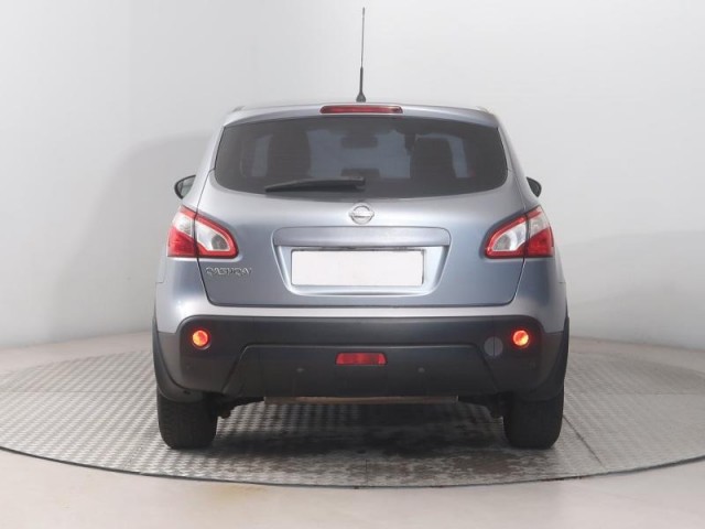 Nissan Qashqai  1.6 