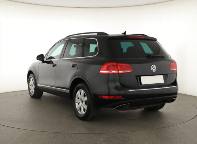 Volkswagen Touareg  3.0 TDI 