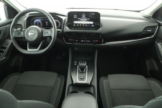 Nissan Qashqai  1.3 DIG-T MHEV 