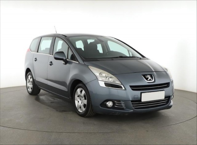 Peugeot 5008  1.6 HDi 