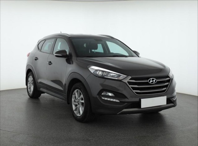 Hyundai Tucson  2.0 CRDi 