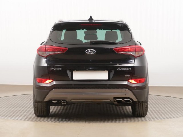 Hyundai Tucson  2.0 CRDi 