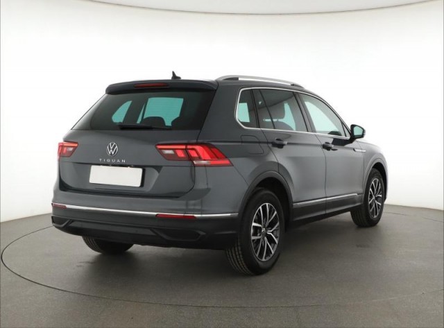 Volkswagen Tiguan  2.0 TDI Life