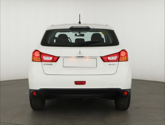 Mitsubishi ASX  1.6 MIVEC 