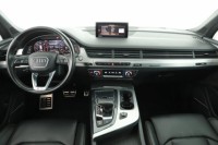 Audi Q7  3.0 TDI S-Line