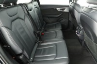 Audi Q7  3.0 TDI S-Line