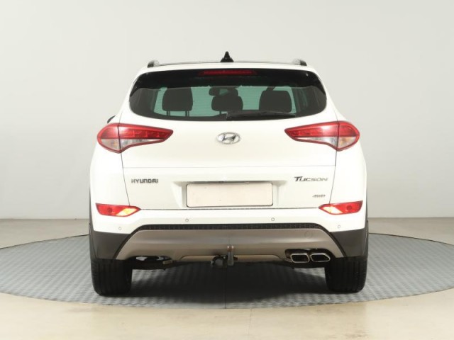 Hyundai Tucson  2.0 CRDi 