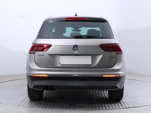 Volkswagen Tiguan  2.0 TDI Highline