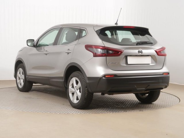 Nissan Qashqai  1.3 DIG-T 