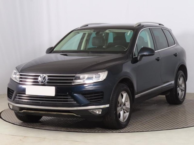 Volkswagen Touareg  3.0 TDI R-Line