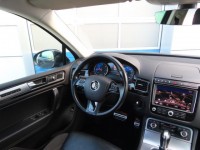 Volkswagen Touareg  3.0 TDI R-Line