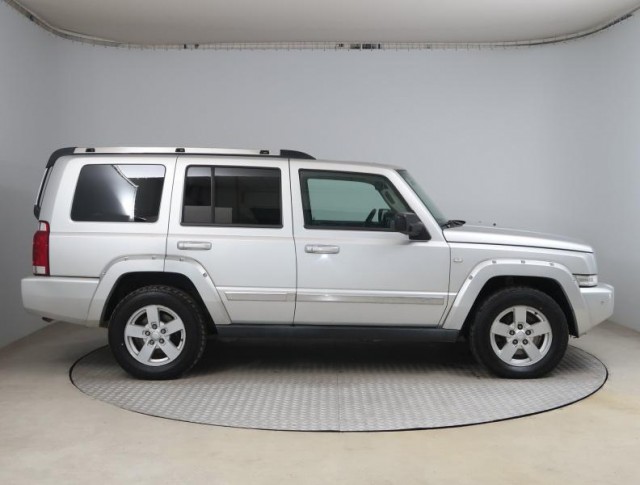 Jeep Commander  3.0 CRD 