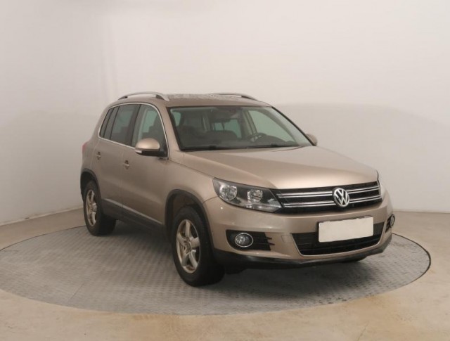 Volkswagen Tiguan  2.0 TDI 