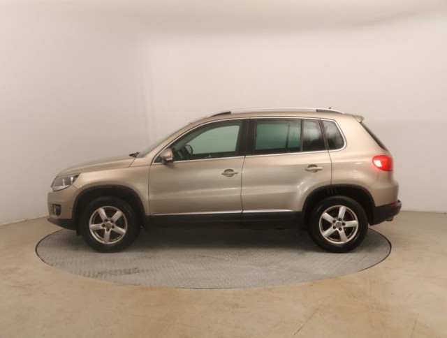 Volkswagen Tiguan  2.0 TDI 