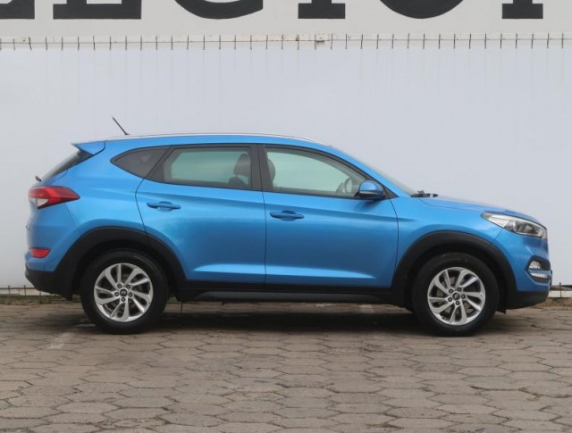 Hyundai Tucson  1.7 CRDi 