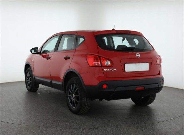 Nissan Qashqai  2.0 