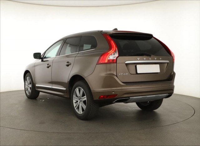 Volvo XC60  D4 Summum