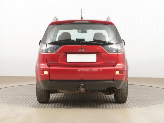 Mitsubishi Outlander  2.0 DI-D 