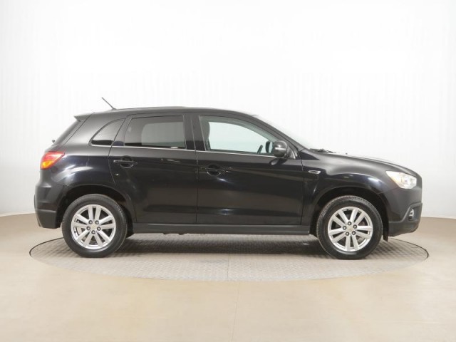 Mitsubishi ASX  1.6 MIVEC 