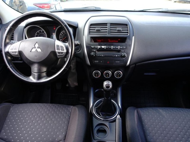 Mitsubishi ASX  1.6 MIVEC 