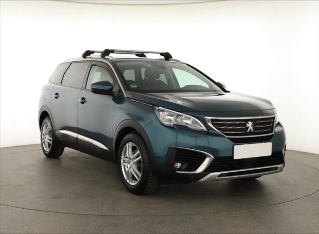 Peugeot 5008  1.5 BlueHDi 