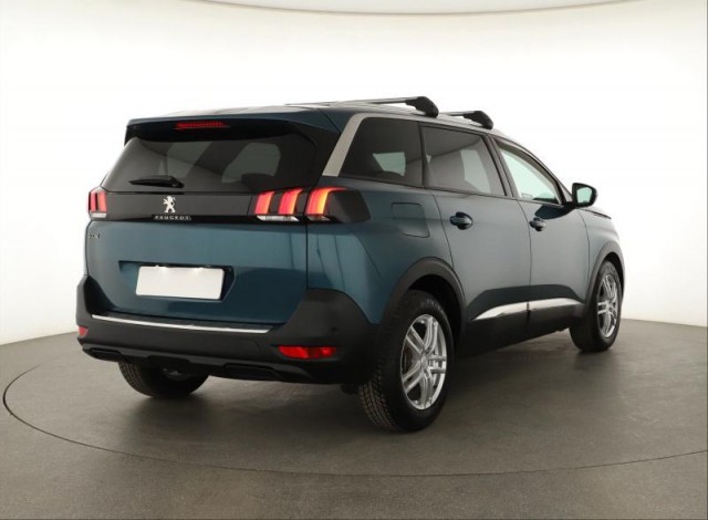 Peugeot 5008  1.5 BlueHDi 