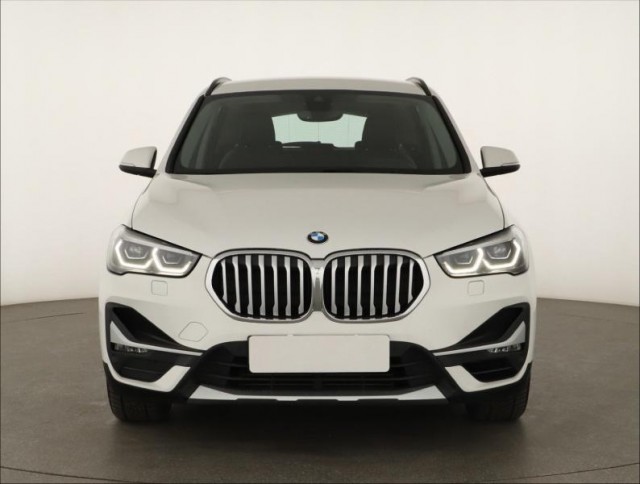 BMW X1  sDrive18i 