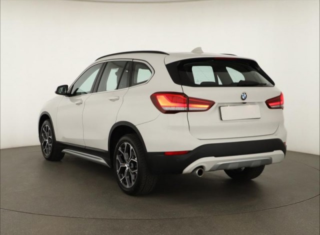 BMW X1  sDrive18i 