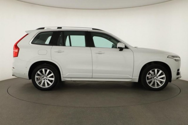 Volvo XC90  D5 AWD 