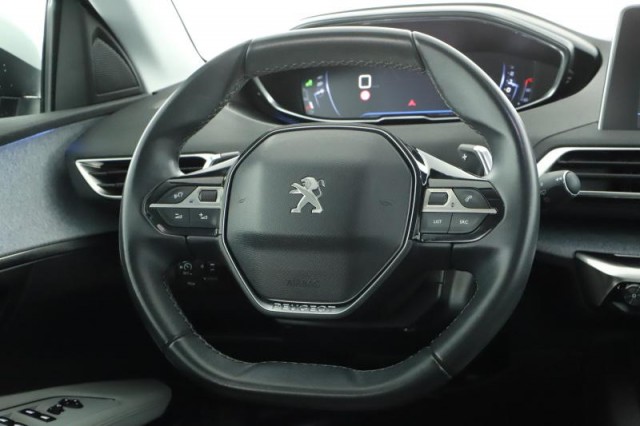 Peugeot 3008  1.6 THP 