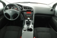 Peugeot 3008  1.6 HDi 