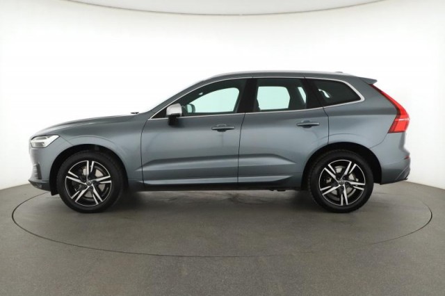 Volvo XC60  T5 AWD R-Design