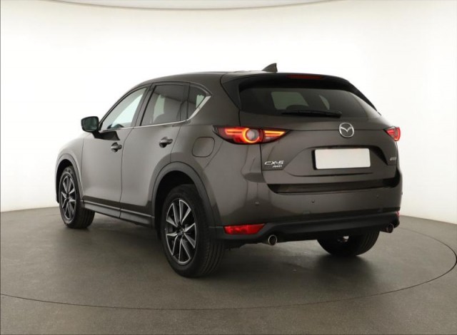 Mazda CX-5  2.2 Skyactiv-D Revolution