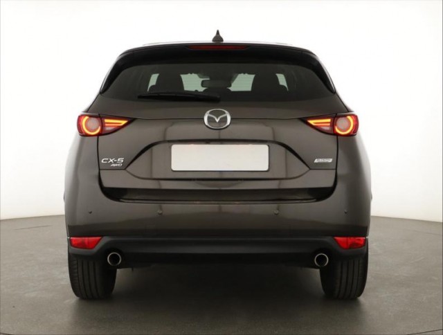 Mazda CX-5  2.2 Skyactiv-D Revolution