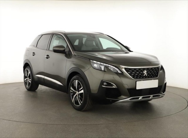 Peugeot 3008  1.2 PureTech Allure