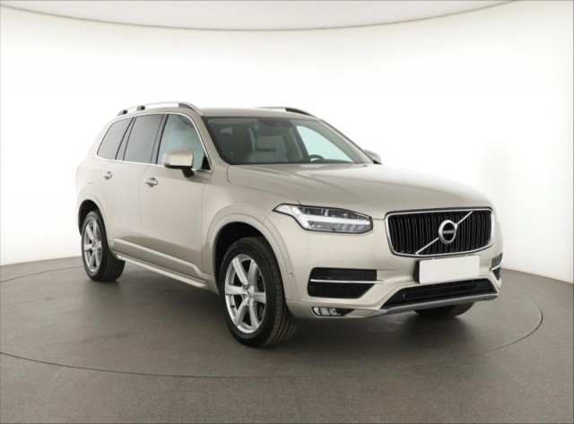 Volvo XC90  D5 AWD 