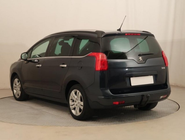 Peugeot 5008  2.0 HDI 