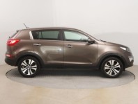 Kia Sportage  2.0 CVVT 