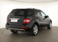 Mercedes-Benz ML  ML 300 CDI 